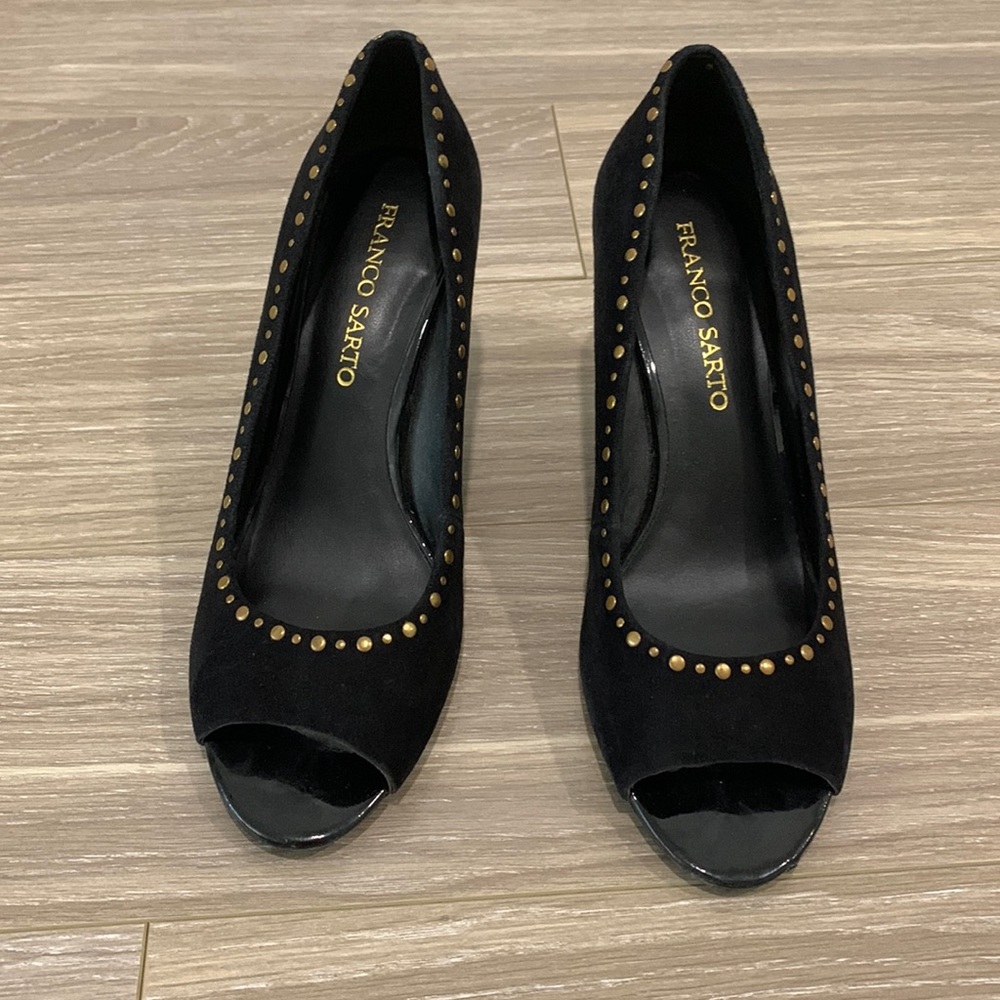 Franco Sarto black suede gold studded wedge open toe pumps